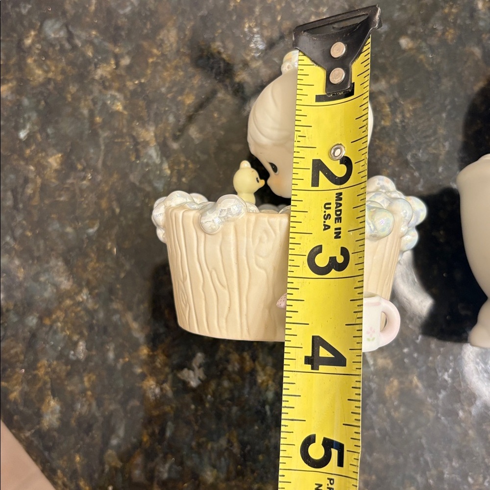 Precious moments a tub full of love he cleansed my soul bath bubbles figurine - Picture 13 of 13